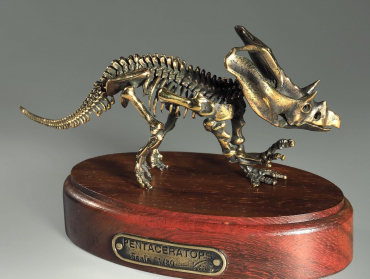 Модель скелета динозавра Pentaceratops - «globural.ru» - Томск
